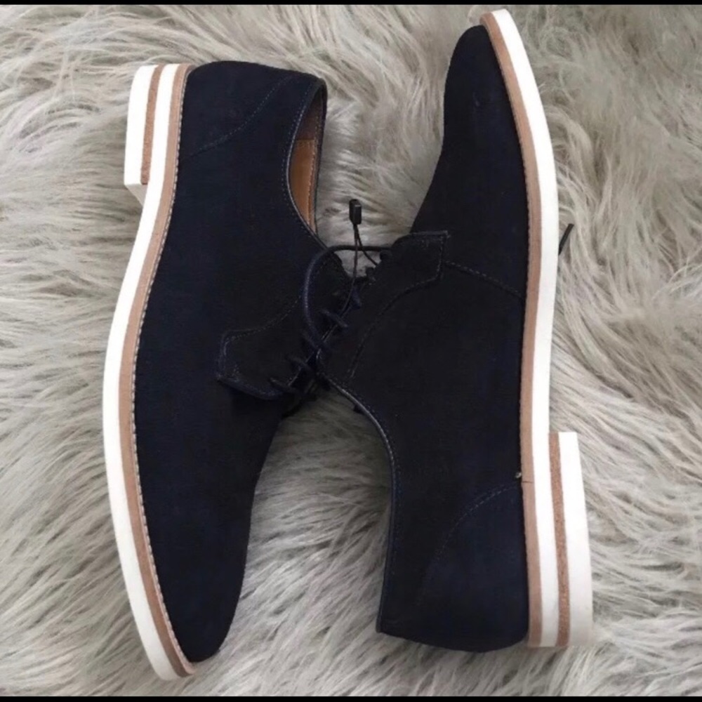 New w/o box Zara Men’s Oxford
